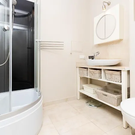 Klimatyczny I Jasny 3city W Gdyni Z Dwiema Sypialniami By Renters Apartment *